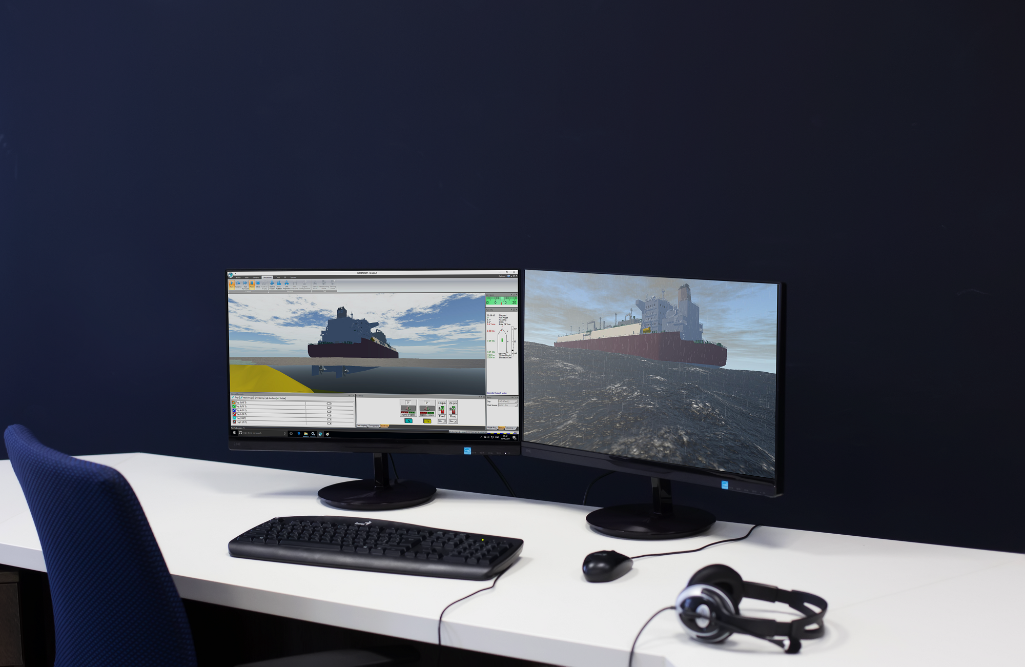 Cloud Based Ship Simulator Wide Screen