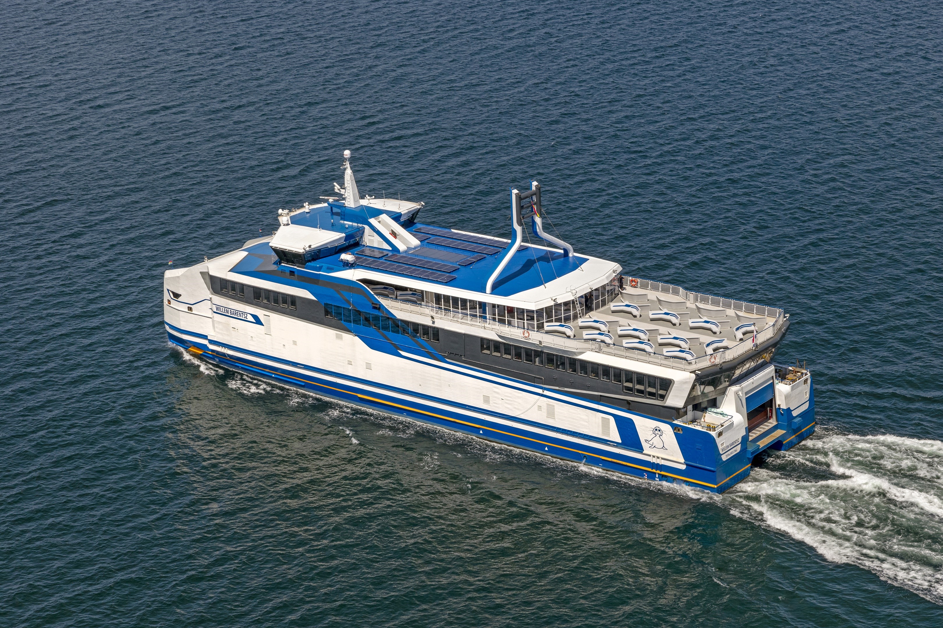 Ferry Doeksen in sea trials