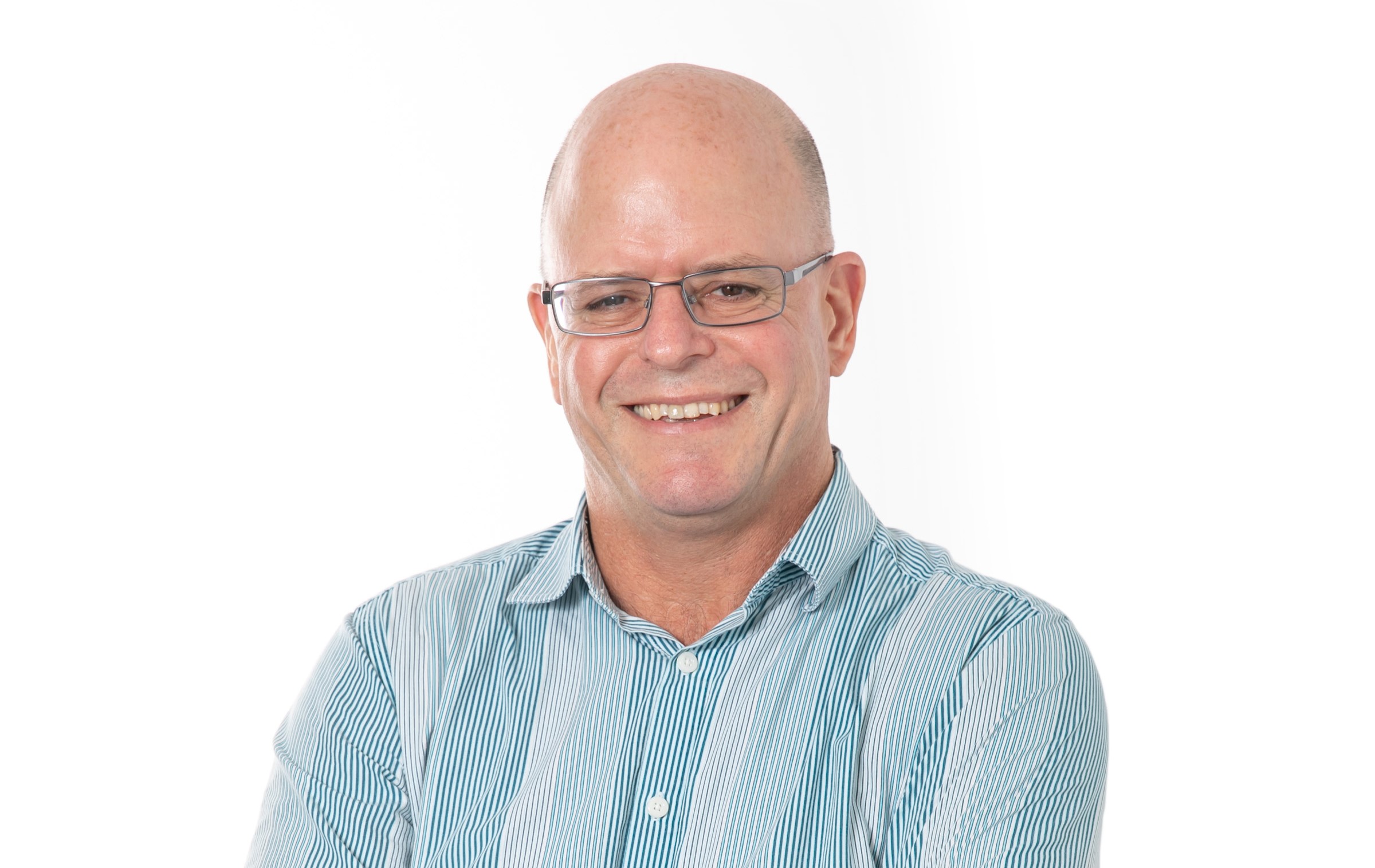 Head and shoulders image of David Rissik